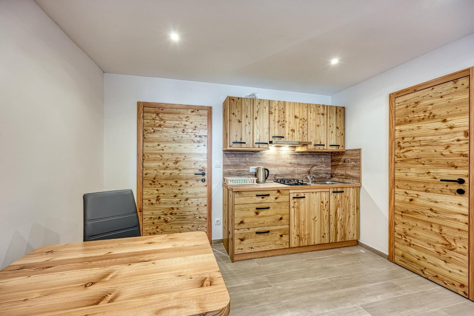 Apartments Viktor Rateče 部屋 写真